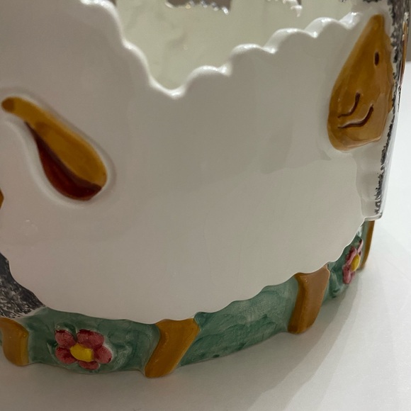 Made for Ethan Allen Ceramic Italian Made Ceramic Dish with Sheep on Exterior - Picture 8 of 15